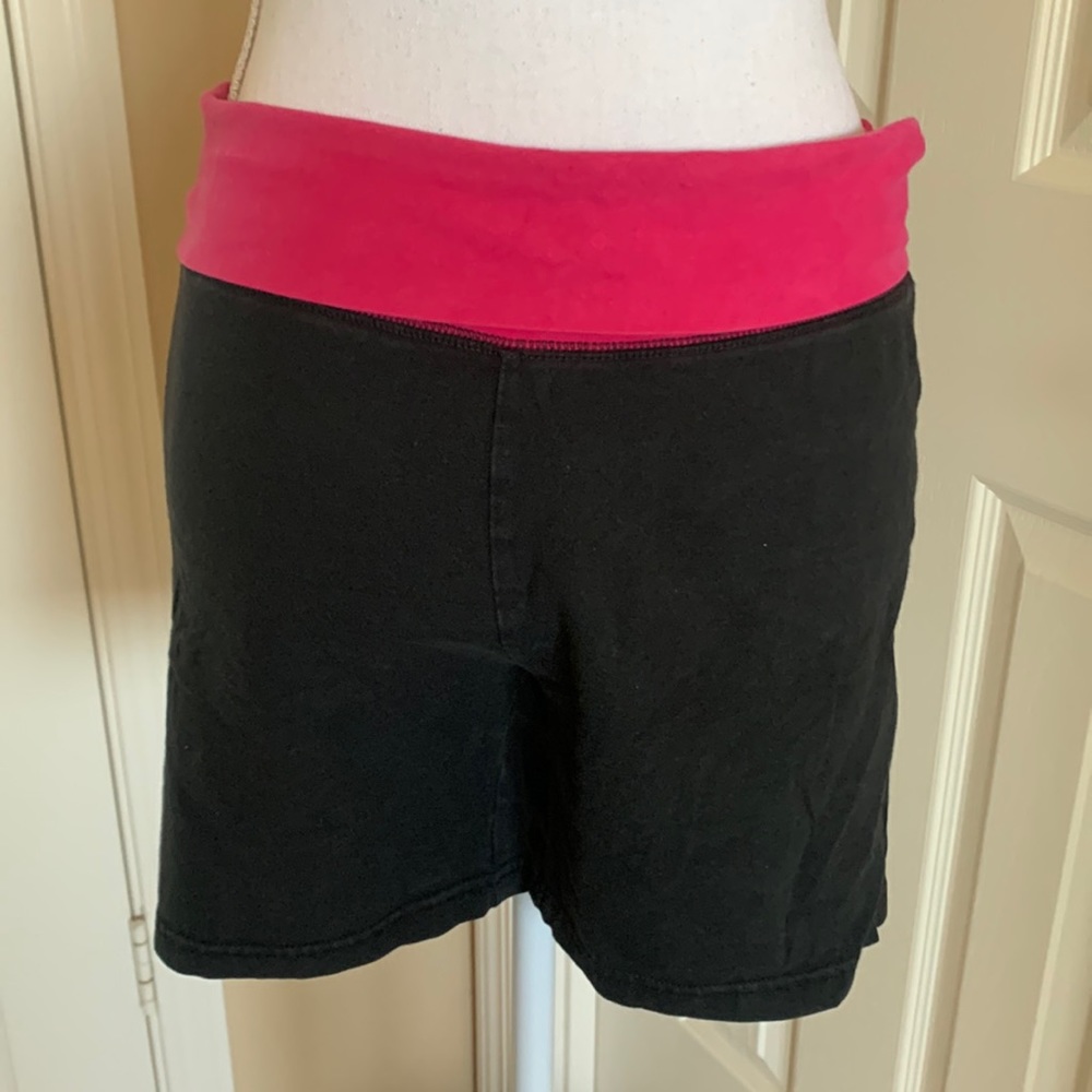 Aerie slim gym midi shorts large